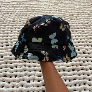 Black Butterfly Print Bucket Hat